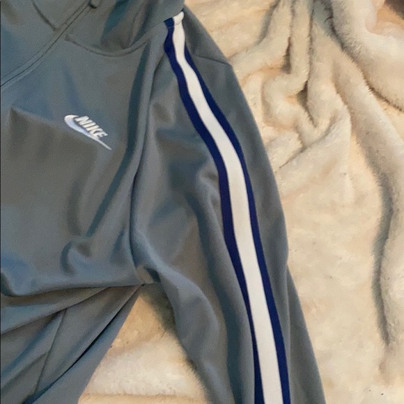 nike jacket - Picture 4 of 4